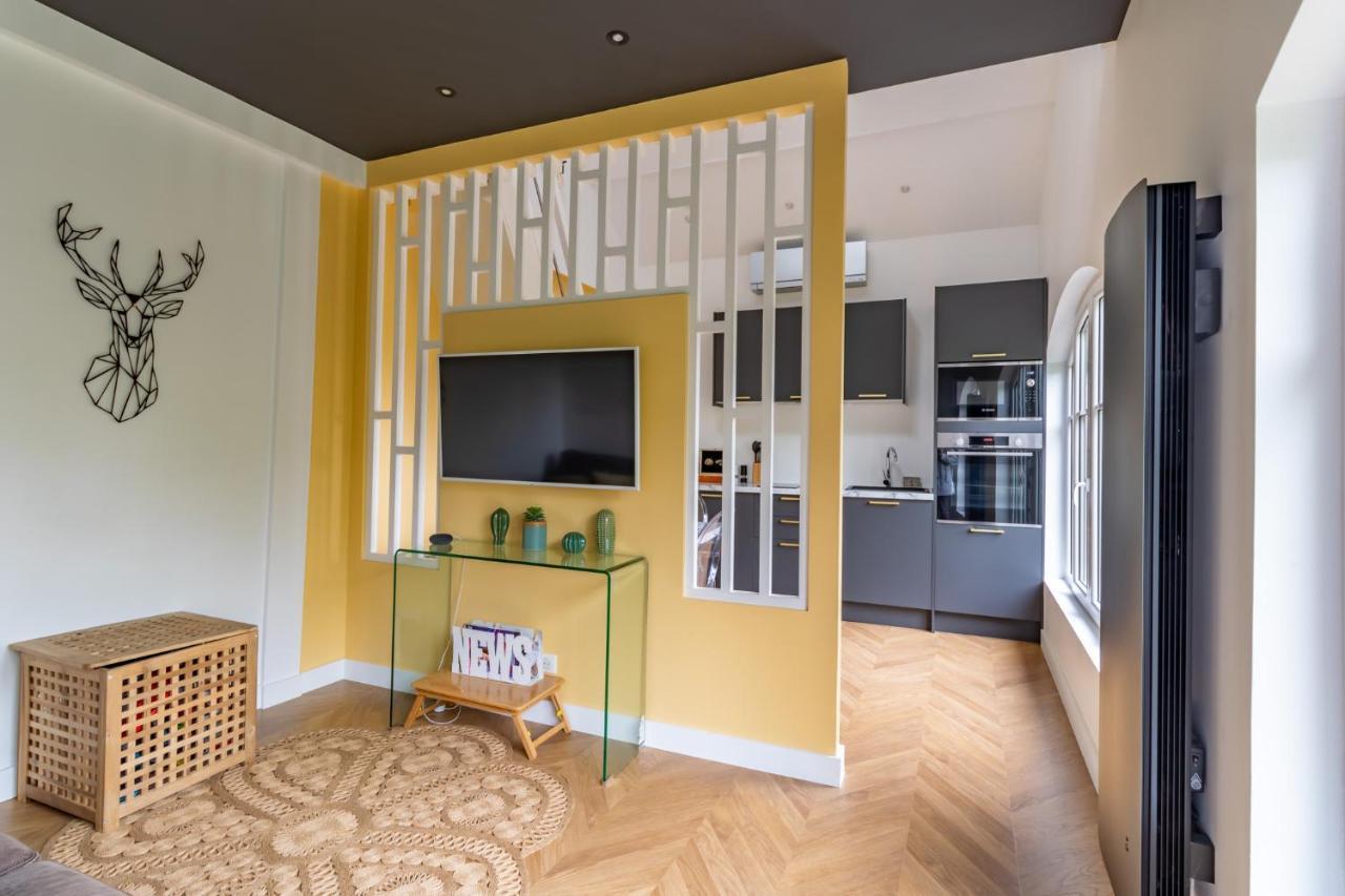 Le Lodge Des Villettes Jouy-le-Moutier Екстер'єр фото